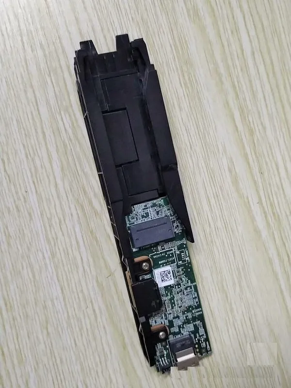 SSD-накопитель DELL POWEREDGE R750 SERVER DUAL 240GB M.2 SSD BOSS ADAPTER FRY80