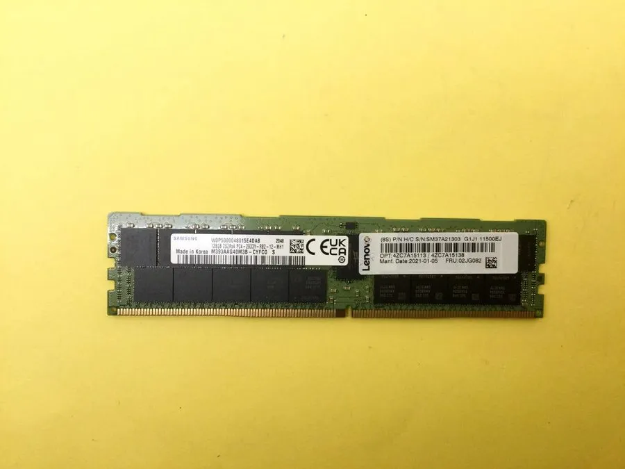 Модуль памяти Lenovo/IBM 02JG082 4ZC7A15138 128GB DDR4 PC4-2933Y RDIMM Server RA