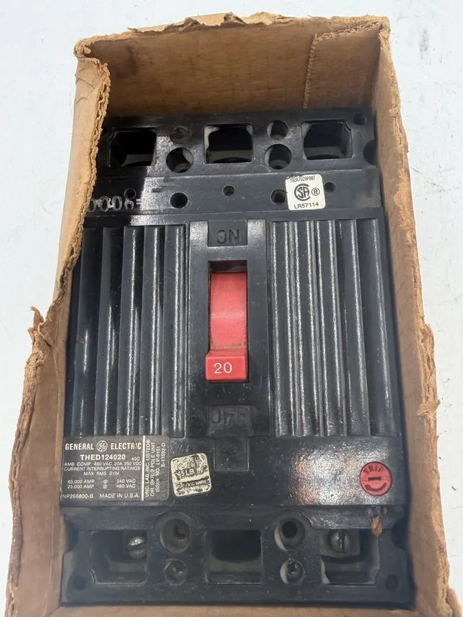 Автоматический выключатель THED124020 General Electric 20A 2P 480V 250VDC Bolt-O