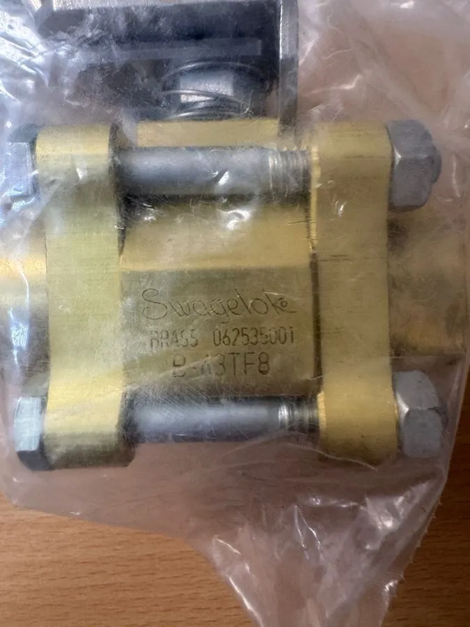 Клапан Swagelok Brass B-63TF8 1500 PSIG Ball Valve (MYS39)