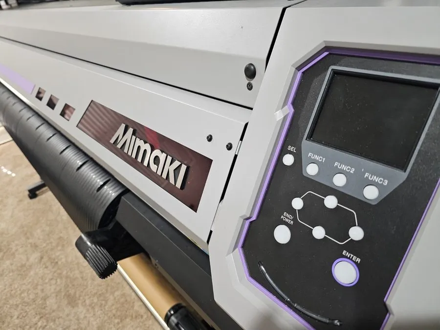 Принтер Mimaki UJV100-160 Plus 64" UV-LED Wide Format Printer Excellent Conditio