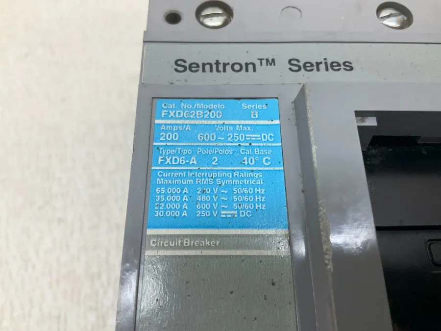 Автоматический выключатель Siemens Sentron FXD63B250 Ser FXD6-A 250 Amp 600 VAC 