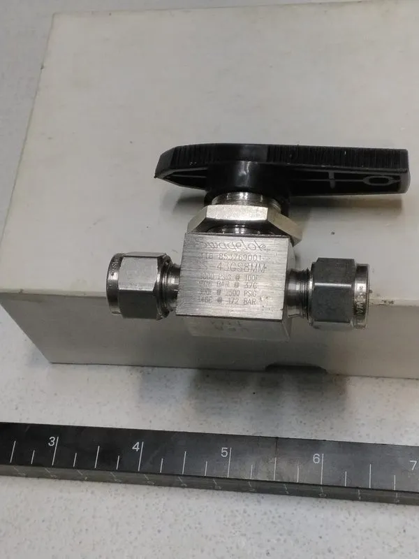 Клапан Swagelok SS-43GS8MM ball valve — фото лота 2