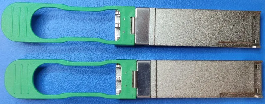 Трансивер AOI AQPLBCQ4EDMA1105 100Gbps QSFP28 CWDM4 2KM Optical Transceiver