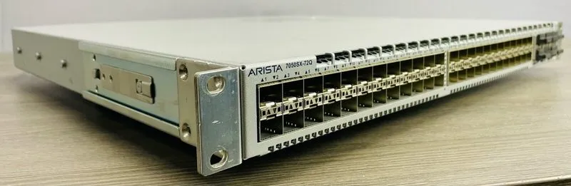 Коммутатор Arista DCS-7050SX-72Q 48-Port 10GbE SFP+ 4xQSFP Network Switch — фото лота 3