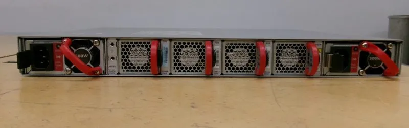 Коммутатор ARISTA DCS-7050SX-64 PORT ETHERNET SWITCH — фото лота 3