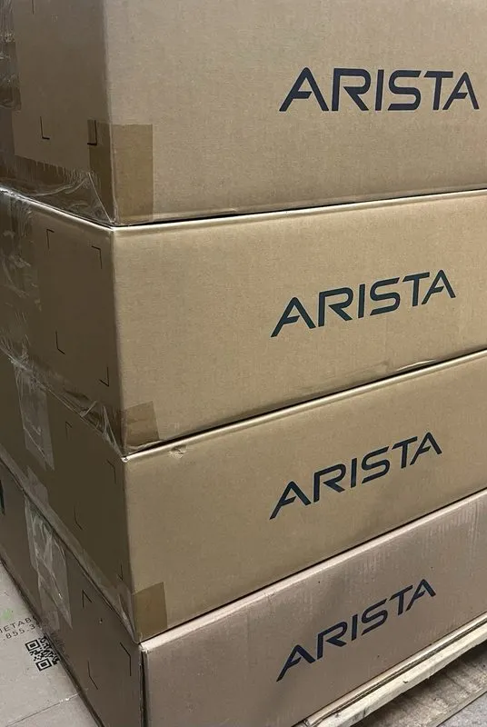 Коммутатор Arista DCS-7060CX2-32S-F 32x 100GbE QSFP28 + 2x 10GbE SFP+ L3 Switch — фото лота 2