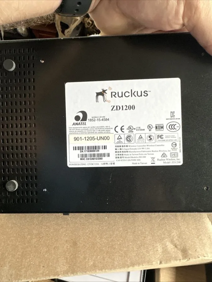 Точка доступа Wi-Fi Ruckus Zone Director 1200 Wireless LAN Controller ZD1200, No — фото лота 2