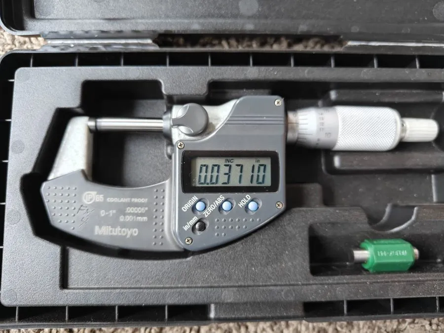 Микрометр Mitutoyo 293-340-30 Digital Micrometer Coolant Proof IP65 0-1" 0.00005