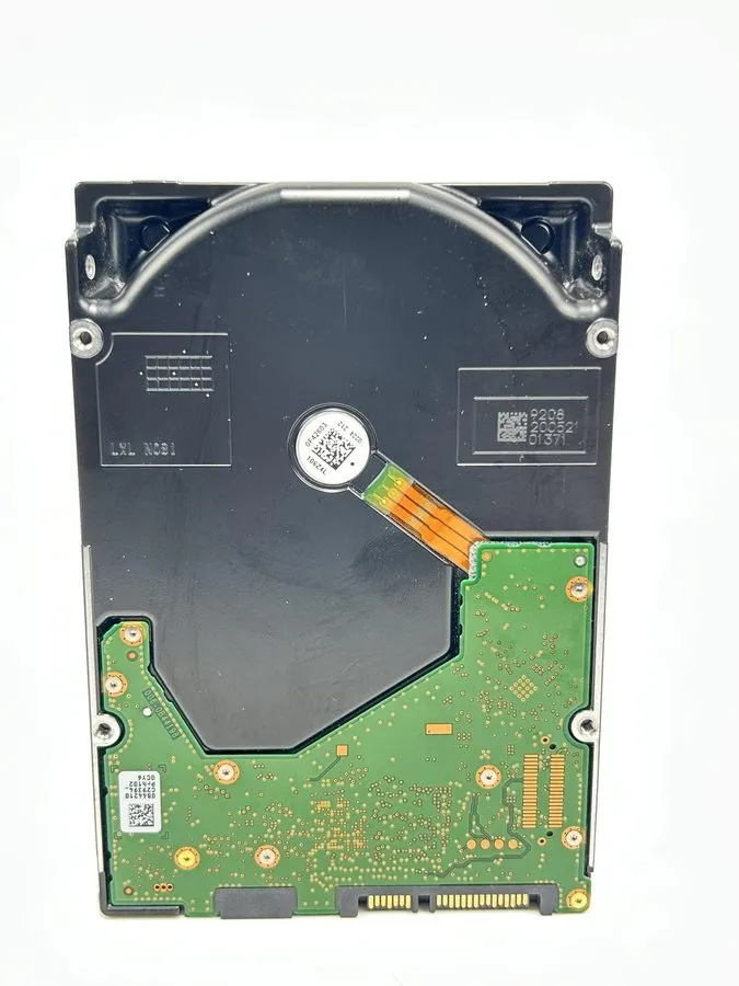 Жёсткий диск Western Digital Ultrastar DC HC550 18TB 7200RPM SATA 3.5" HDD WUH72