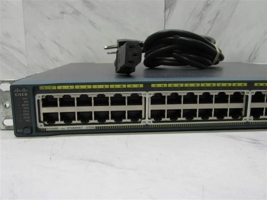 Коммутатор Cisco WS-C2960S-48FPS-L Catalyst 2960-S 48-Port PoE+ Network Switch — фото лота 1