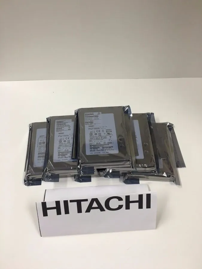 Жёсткий диск Hitachi Ultrastar 3.5" HUS156060VLS600 600GB 15K RPM SAS HDD Drive 