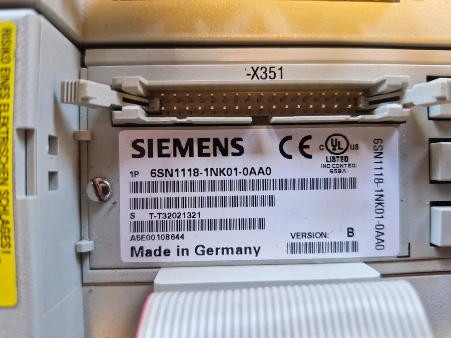 Сервоусилитель 6SN1123-1AB00-0CA3 SIEMENS SIMODRIVE 611 POWER MODULE