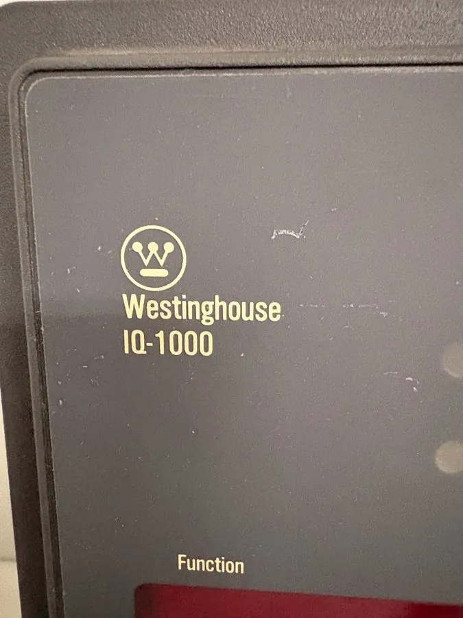 Реле защиты WESTINGHOUSE IQ-1000 MOTOR PROTECTION RELAY POWER DISPLAY 110 VAC