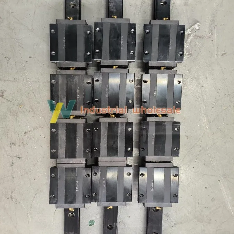 Линейная направляющая THK SHS45LC Linear Guide Block