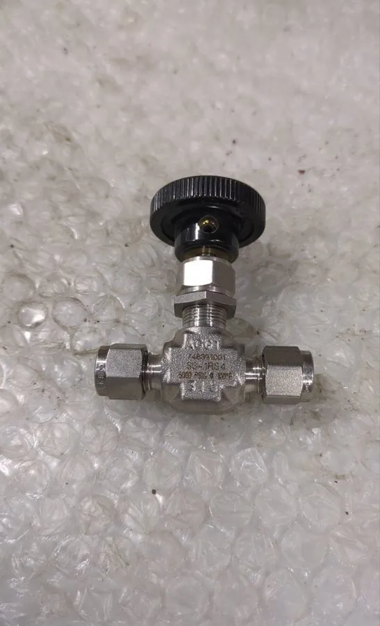 Клапан PC X Swagelok SS-1RS4 SS Integral Bonnet Needle Valve, UK#350
