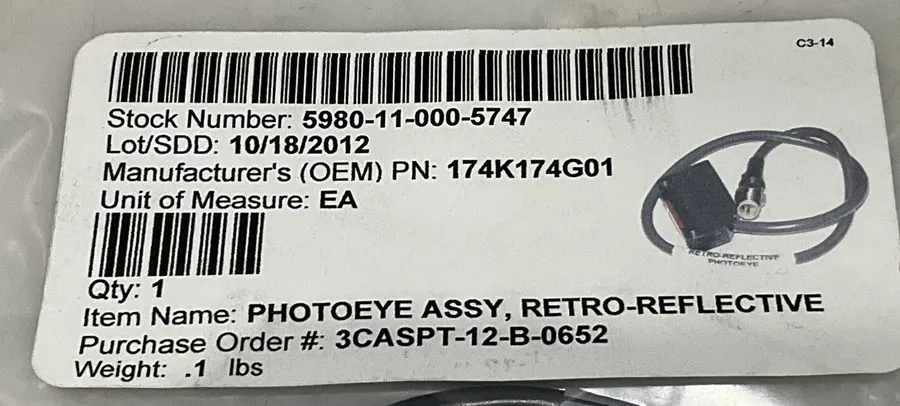 Фотоэлектрический датчик OMRON E3Z-R81-J0 SRW-P2 RETRO-REFLECTIVE PHOTOEYE SENSO