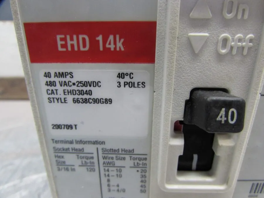 Автоматический выключатель EHD3040 Cutler Hammer 40 Amp 480V 3 Pole Circuit Brea