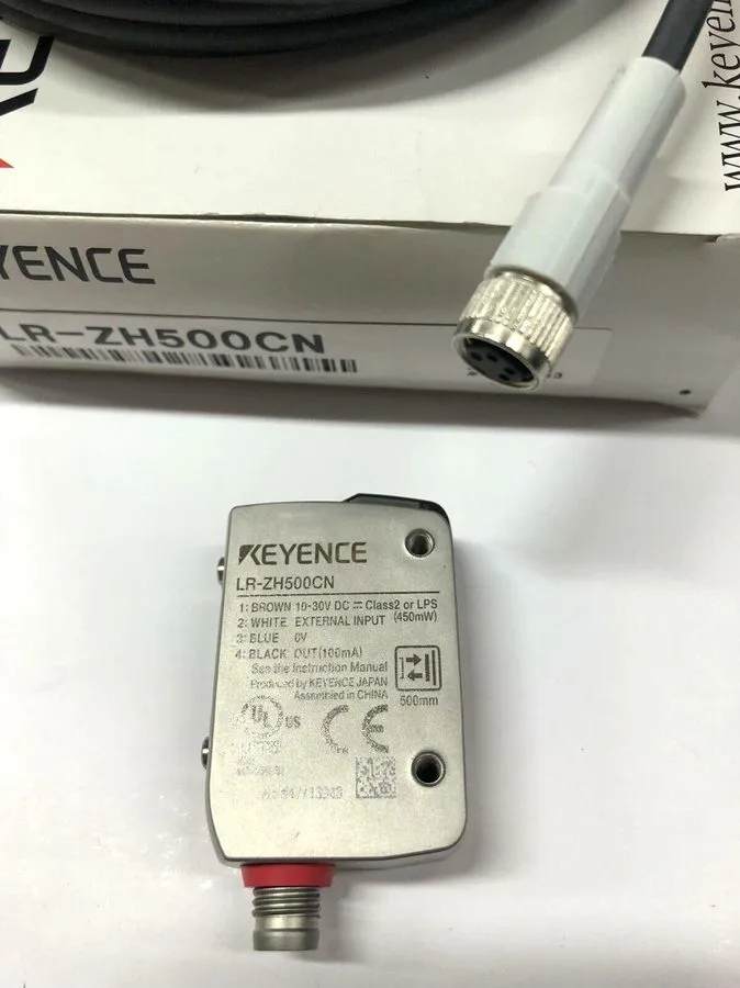 Датчик Keyence LR-ZH500CN Laser Sensor