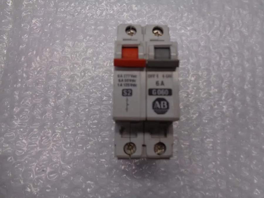 Автоматический выключатель ALLEN BRADLEY 1492-CB1 SER.B BREAKER 1POLE 6AMP NSNP