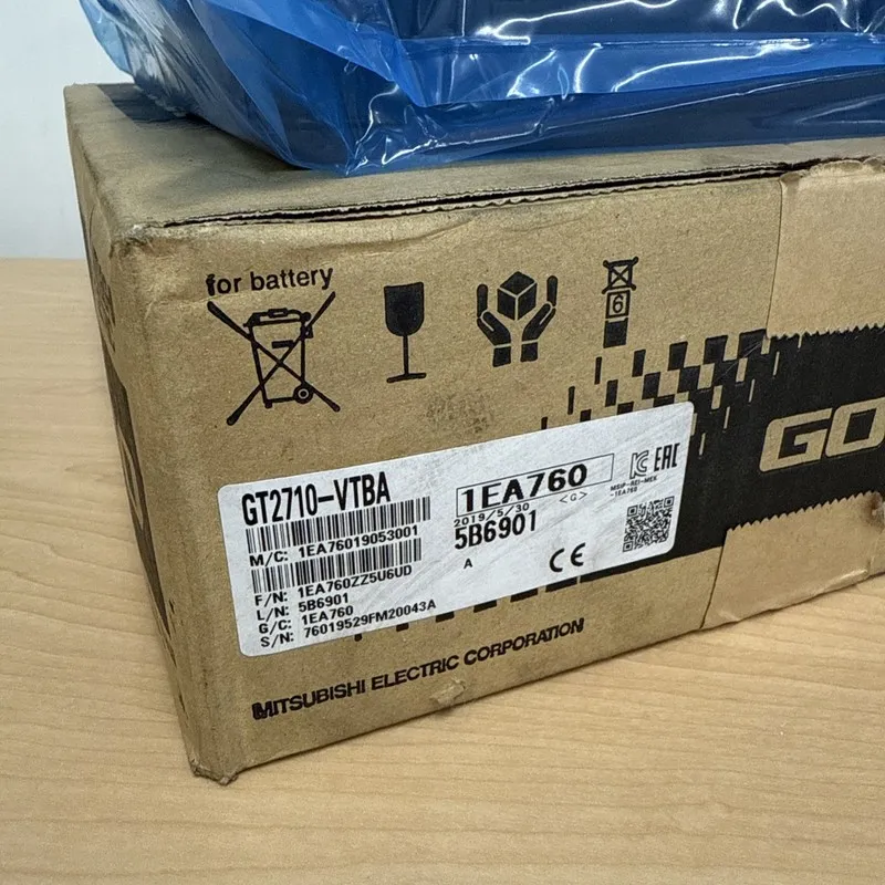 Панель оператора MITSUBISHI HMI TOUCH DISPLAY PANEL GT2710-VTBA GT2710-VTBD GT27 — фото лота 1