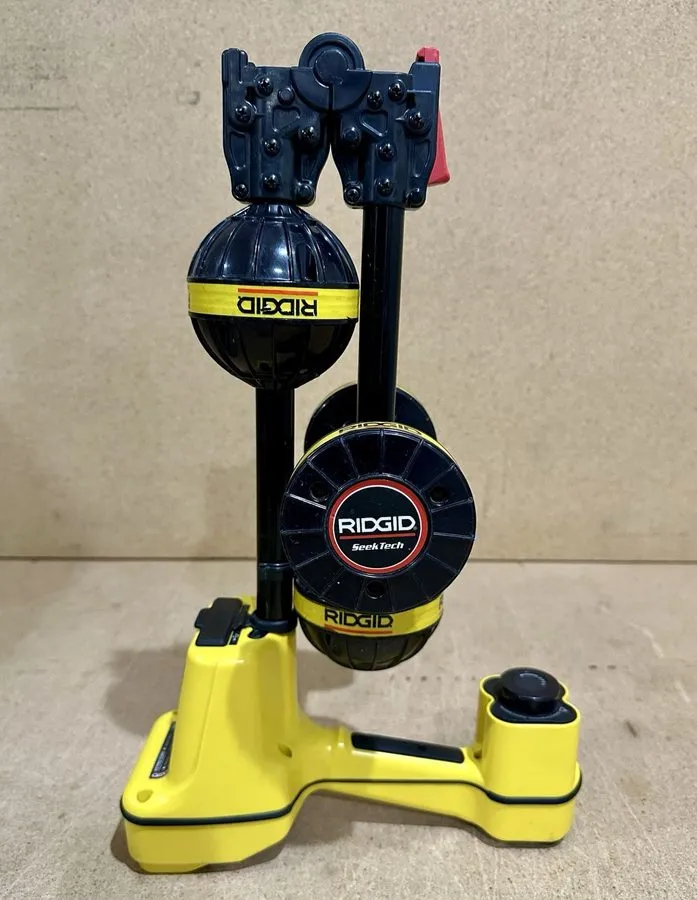 Трассоискатель Ridgid SeekTech SR-20 Utility Line Locator Receiver w/ ST-305 Tra — фото лота 1