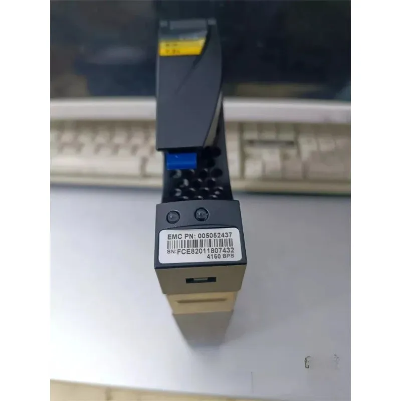 Жёсткий диск EMC Unity 6TB D3-VS07-6000 005052438 12Gb NL SAS 6T Storage Hard Di