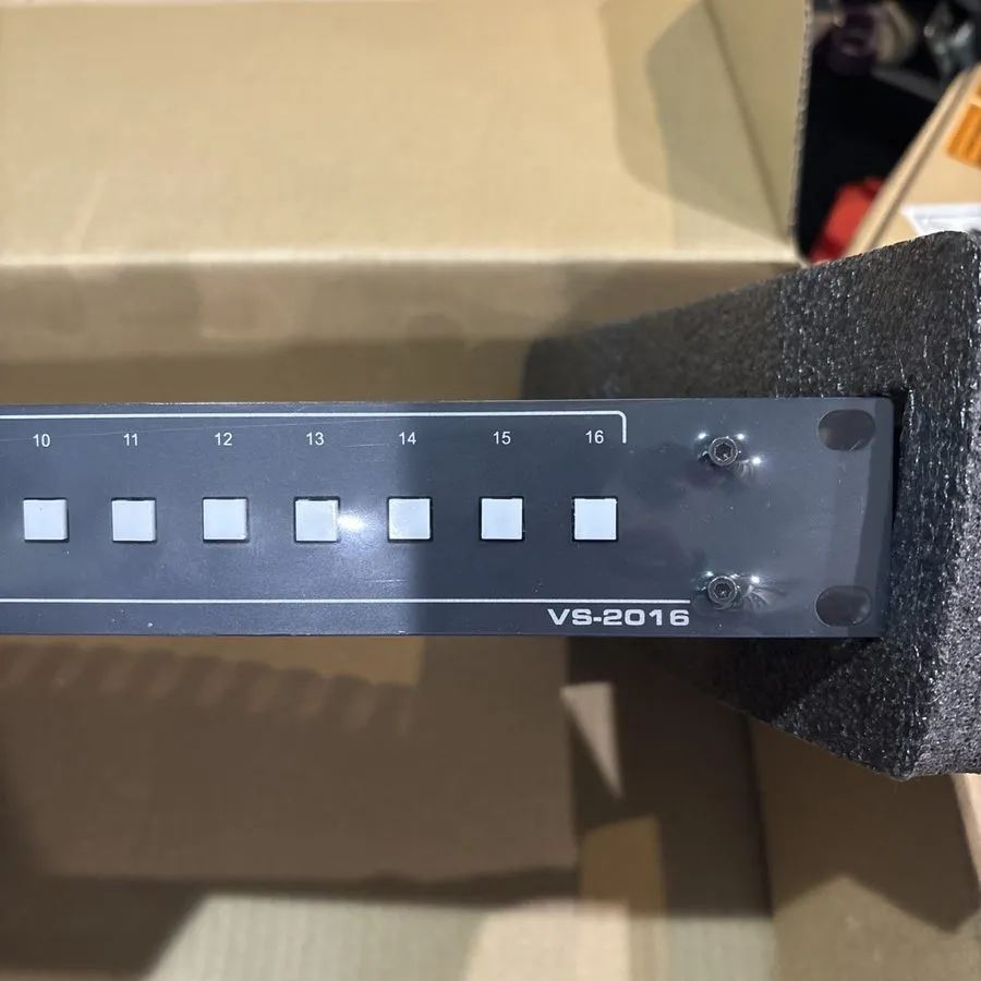 Видеооборудование Kramer VS-2016 Vertical Interval Switcher Composite Video Swit — фото лота 4