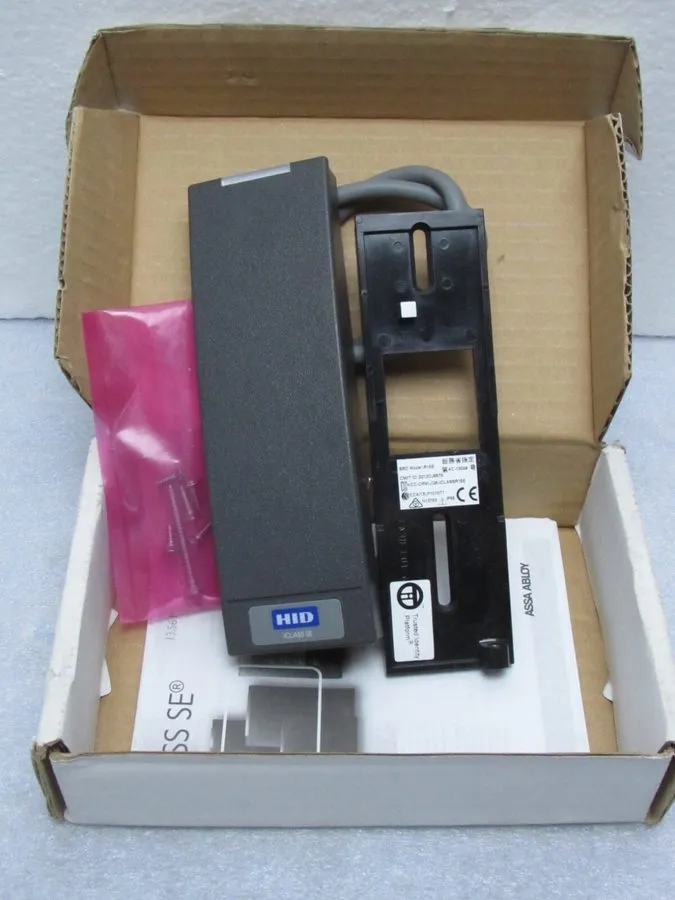 Оборудование видеонаблюдения HID 910NTNNEG00000 R15 iCLASS SE Mini Mullion er [C