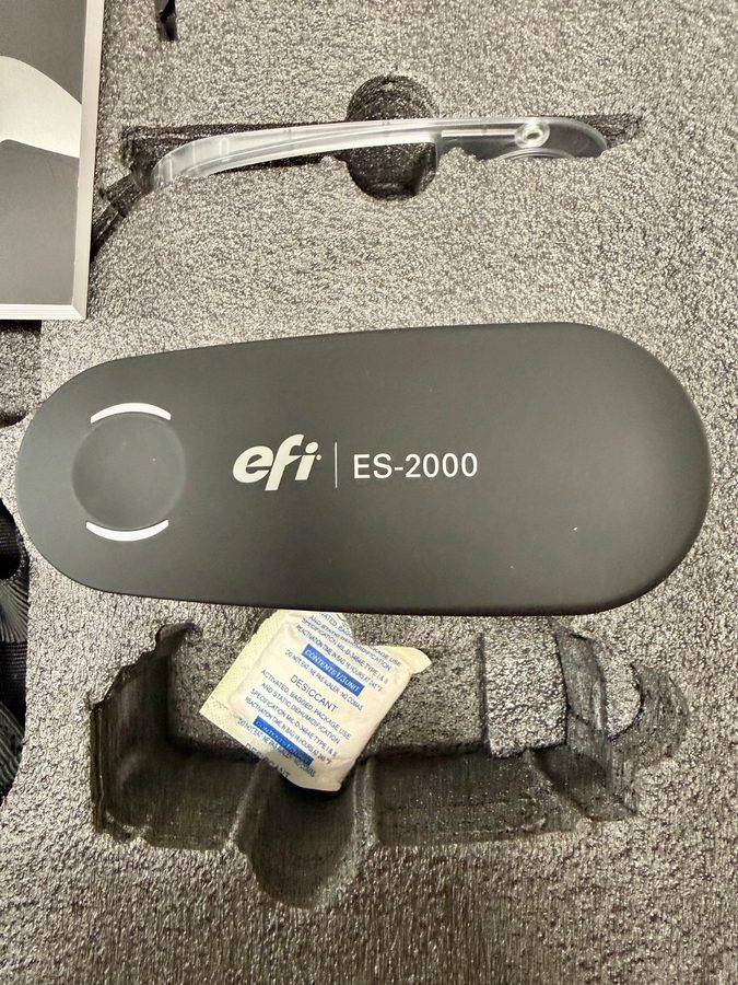 Спектрофотометр EFI ES-2000 Spectrophotometer w/ Case X-Rite i1Pro Rev E — фото лота 1