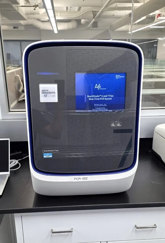 Амплификатор Applied Biosystems QuantStudio 7 Flex Real-Time PCR System 384-Well
