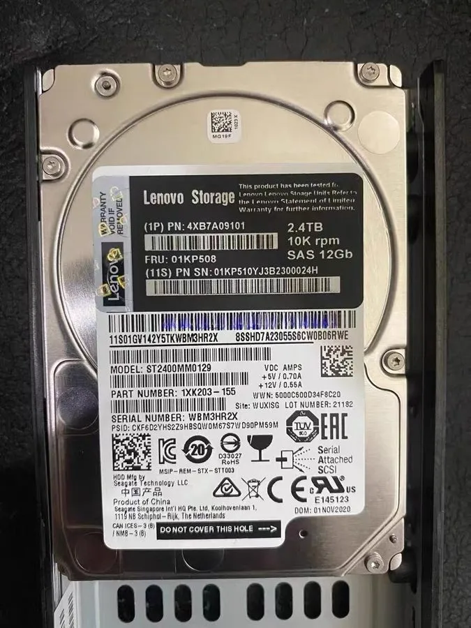 Жёсткий диск 4XB7A09101 Lenovo 01KP508 2.4TB 10K RPM 2.5" SAS Hard Drive DS Stor