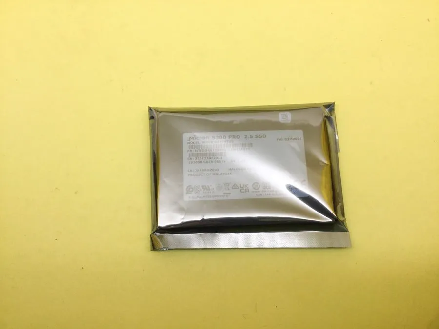 SSD-накопитель Micron 5300 PRO 1.92TB 2.5" SATA SSD MTFDDAK1T9TDS with low life 