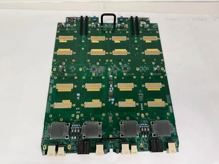 Материнская плата NVIDIA DGX-1 3RS2WBB0010 SXM2 Server Motherboard missing locki