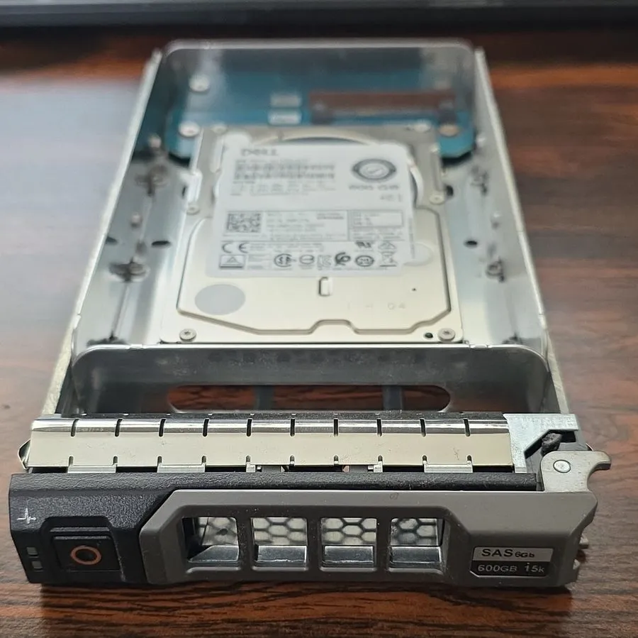 Жёсткий диск WPJY9 DELL TOSHIBA AL13SXL600N 600GB 6Gbs 15K 3.5'' SAS HDD W348K W