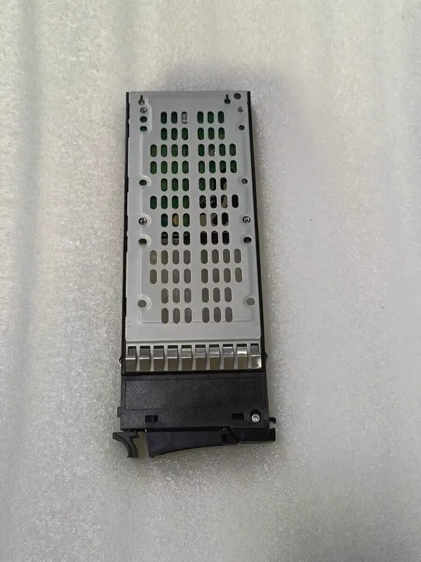 Жёсткий диск IBM 00Y2684 00L4568 900GB SAS 6GBPS 10K RPM 2.5" SFF V7000 HDD Hard