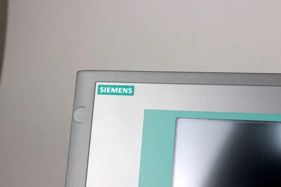 Промышленный компьютер Siemens 6AV7884-2AA10-3BX0 HMI IPC477C Industrial Panel P — фото лота 2