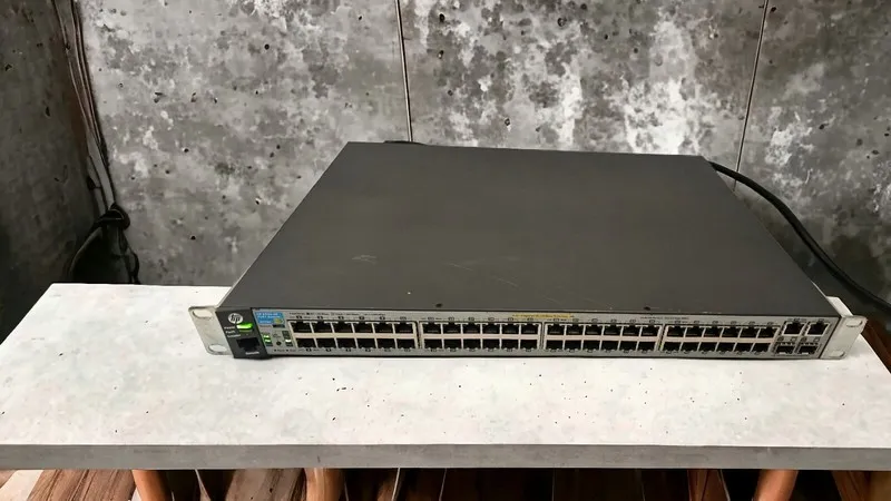 Коммутатор Aruba 2530 J9778A 48-Port PoE+ 10/100 Ethernet Switch