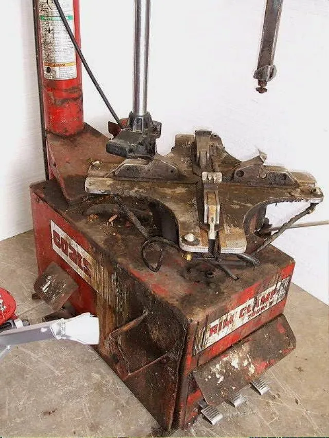 Шиномонтажный станок Electric Motor для COATS Rim Clamp Tire Changer 8184691 115 — фото лота 2