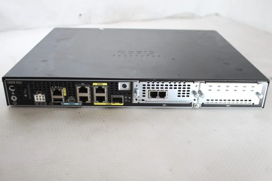 Маршрутизатор Cisco 4321 ISR4321/K9 V02 Gigabit Security Router w/ NIM-2FX0 modu