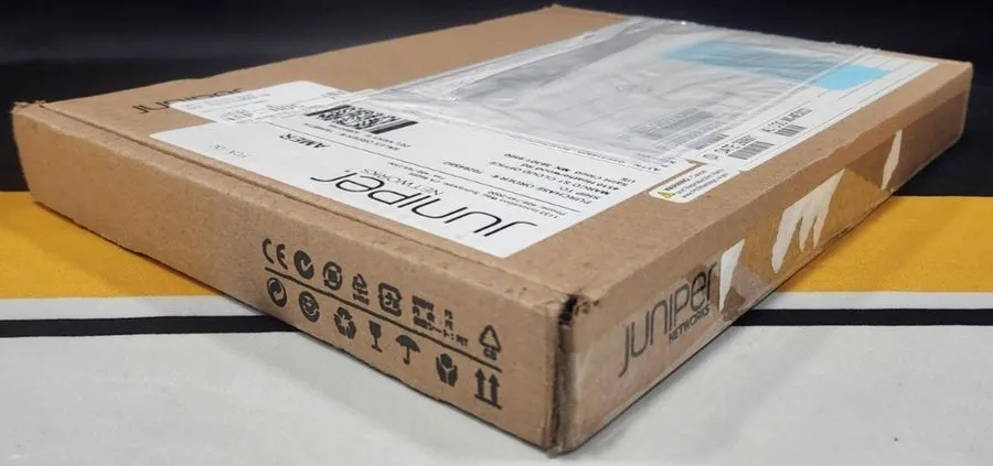 Кабель JUNIPER 3M CALBE PASSIVE SFP 25GBASE DIRECT JNP-SFP-25G-DAC-3M