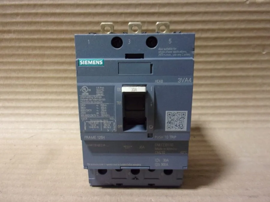 Автоматический выключатель 1 Siemens 3VA4130-6ED34-0AA0 480V 3-Pole Circuit Brea
