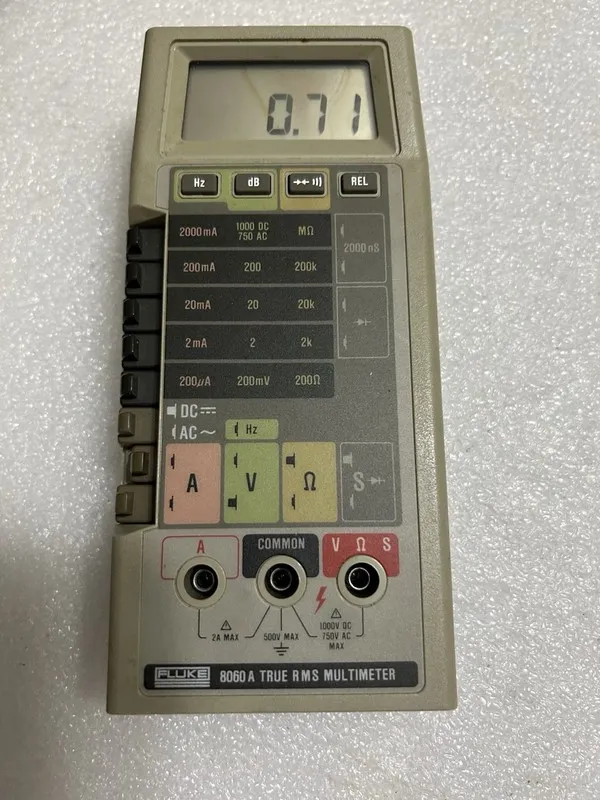 Мультиметр Vintage FLUKE 8062A 4 ½ Digit Multimeter with True RMS