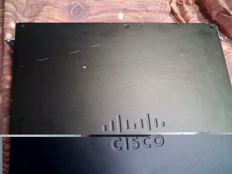 Маршрутизатор Cisco 2921/K9 3-Port Gigabit Integrated Services Router ISR