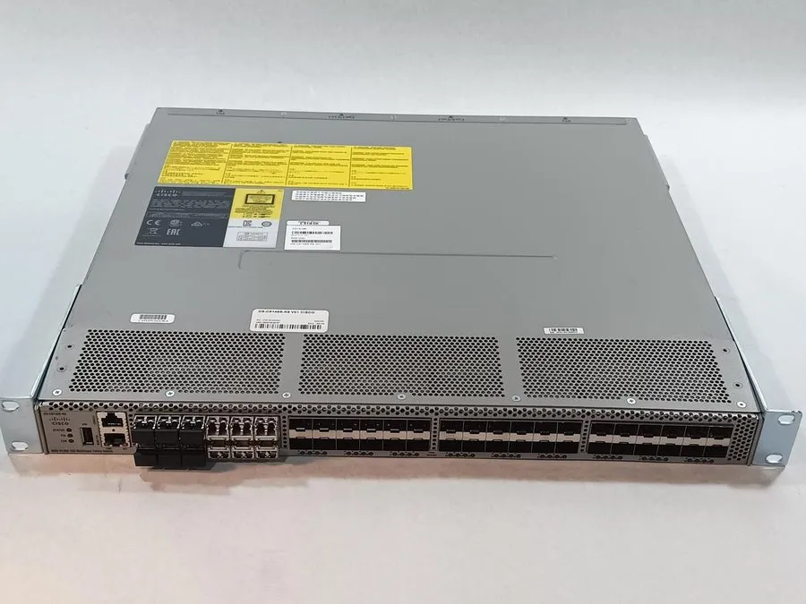 Коммутатор CISCO DS-C9148S-K9 V01
