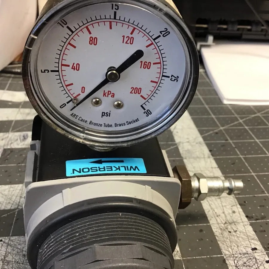 Трубопроводная арматура Wilkerson R28-04-F000B Air Pressure Regulator,1/2" NPT (