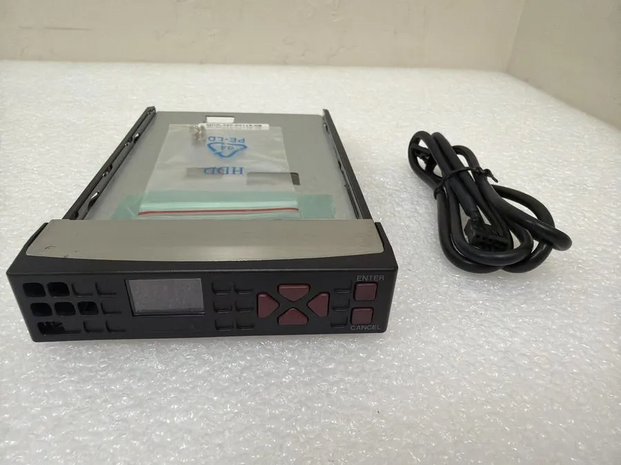 Кабель SUPERMICRO MCP-220-00119-0B OLED TRAY CADDY WITH CABLE — фото лота 1