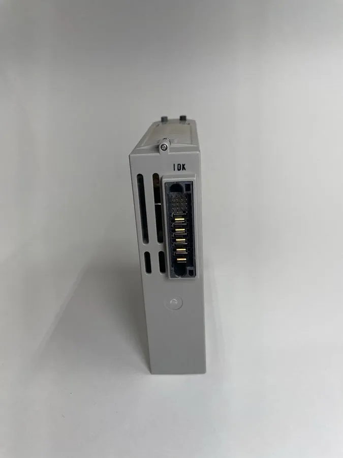 Сервопривод Allen Bradley 2093-AMP5 /A Kinetix 2000 230VAC 0.9kW 3A Servo Drive — фото лота 2