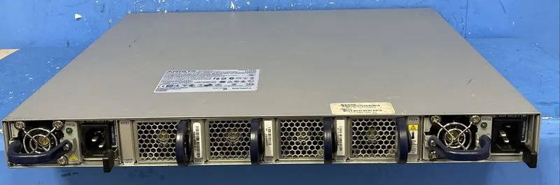 Коммутатор Arista DCS-7048T-A 48-Port 1GbE RJ-45 + 4x 10GB SFP+ Ethernet Switch — фото лота 3