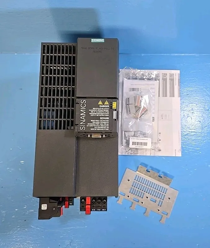 Частотный преобразователь Siemens 6SL3210-1KE22-6UP1 SINAMICS G120C 11KW Convert — фото лота 2